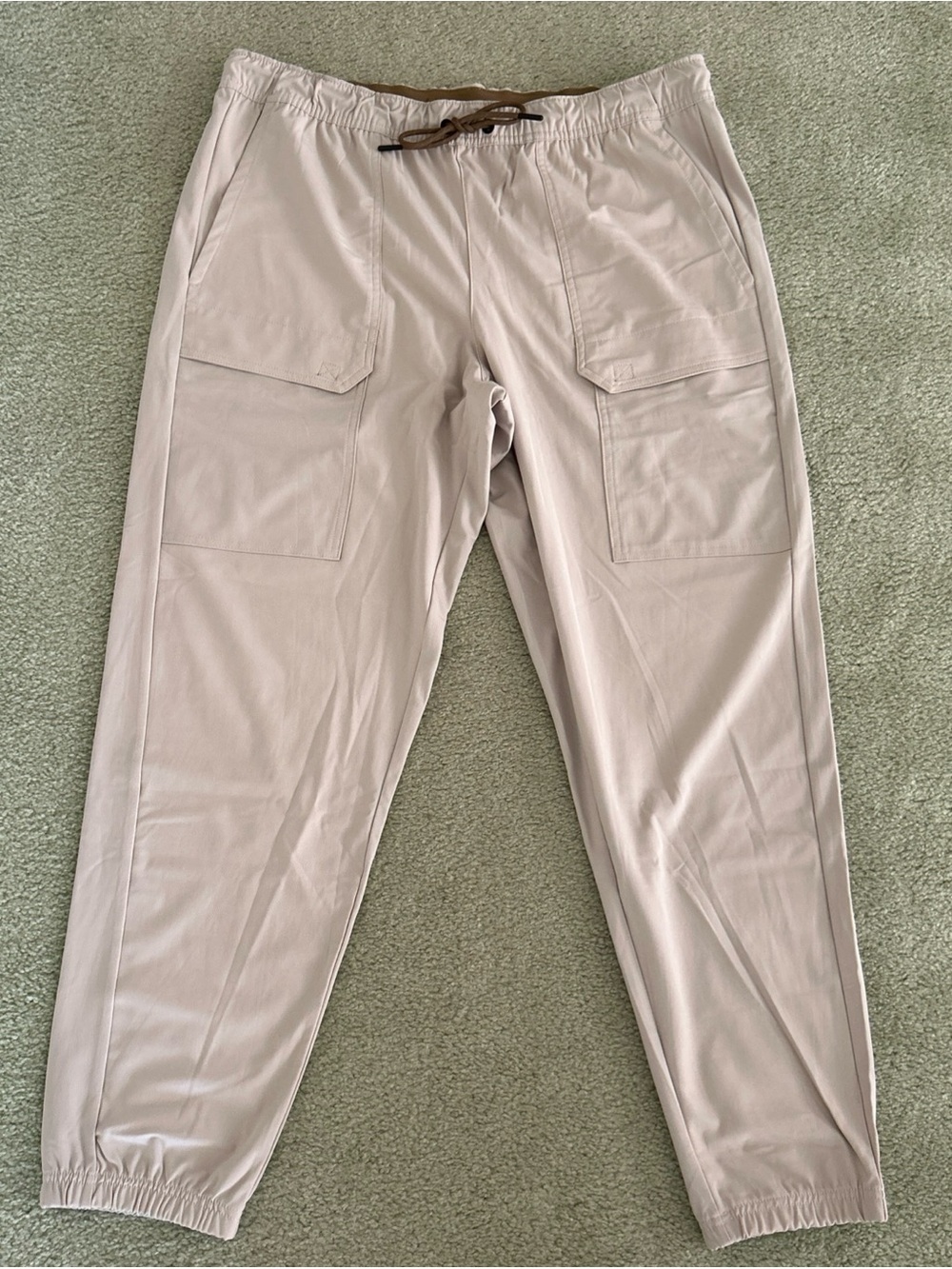 Motion Mens Cream Joggers size XL NWT $100